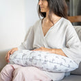 Resmi Galeri görüntüleyiciye yükleyin, Müslin Bebek Emzirme Destek Yastığı - Iconique Lapin