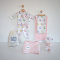 Resmi Galeri görüntüleyiciye yükleyin, Yenidoğan Bebek Hastane Çıkış Seti 7 Parça - Rainbow Lapin Pink