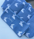 Resmi Galeri görüntüleyiciye yükleyin, Müslin Bebek Örtüsü - Mono Lapin Royal Blue