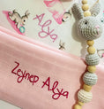 Resmi Galeri görüntüleyiciye yükleyin, Müslin Bebek Ağız Bezi Paketi – Bébé Lapin Rose & Innocent Pink 10`lu