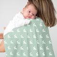 Resmi Galeri görüntüleyiciye yükleyin, Müslin Bebek Örtüsü - Mono Lapin Matcha Green