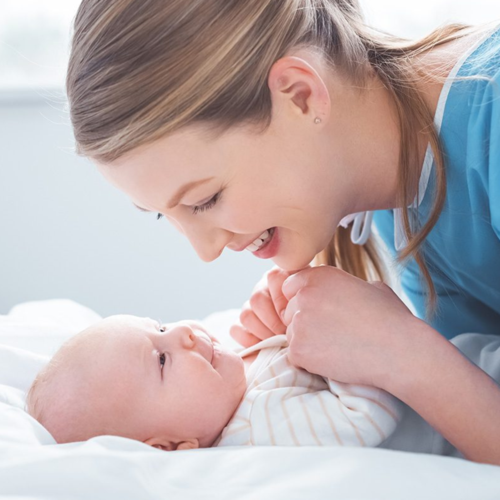 Annelik Heyecanı Sarınca Neler Yapmalı? İşte O Mühim Hastane Çıkışı ve Anne Bebek Bakım Çantası Dosyasını Sizin İçin Açıyoruz!