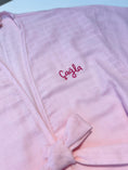 Resmi Galeri görüntüleyiciye yükleyin, Müslin Çocuk Kimono Bornoz - Innocent Pink
