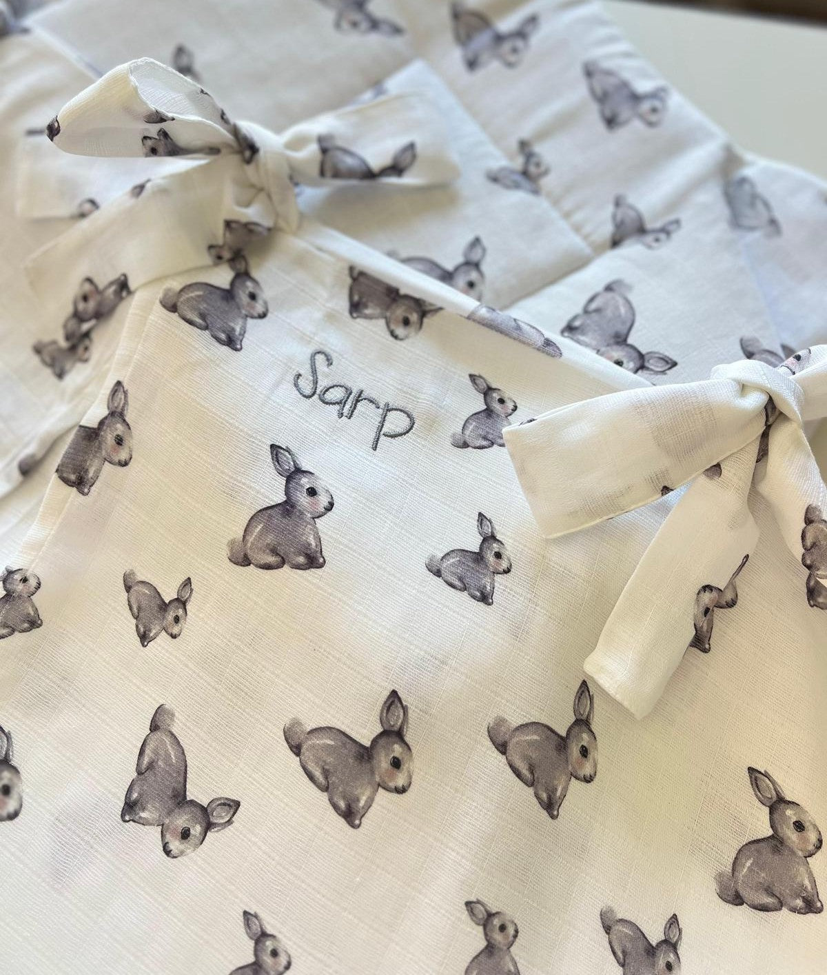 Müslin Puset Örtüsü - Iconique Lapin