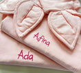 Resmi Galeri görüntüleyiciye yükleyin, Müslin Bebek Örtüsü - Innocent Pink
