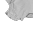 Resmi Galeri görüntüleyiciye yükleyin, Müslin Erkek Bebek Kolsuz Tulum - Cotton Grey
