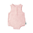 Resmi Galeri görüntüleyiciye yükleyin, Müslin Kız Bebek Kolsuz Tulum - Innocent Pink
