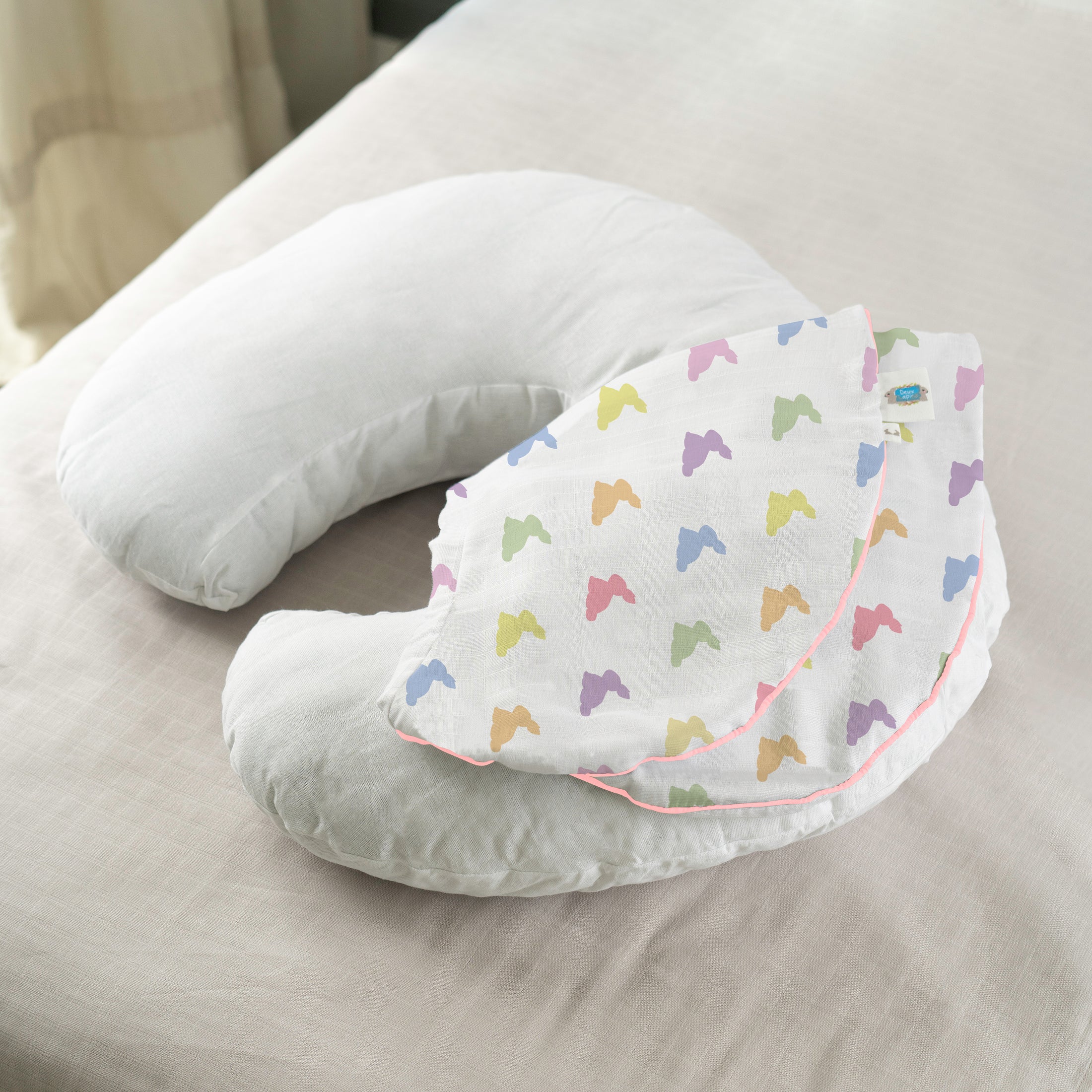 Müslin Bebek Emzirme Destek Yastığı  Kılıfı - Rainbow Lapin Pink